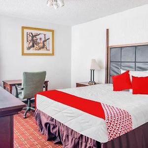 Oyo Townhouse Houston George Bush Intercontinental